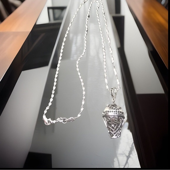 RARE Basketball Fans 🏀 S925 Silver Basketball & Hoop Pendant Unisex Necklace - Picture 7 of 8